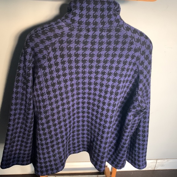 Coldwater Creek button front unlined jacket - Picture 2 of 5